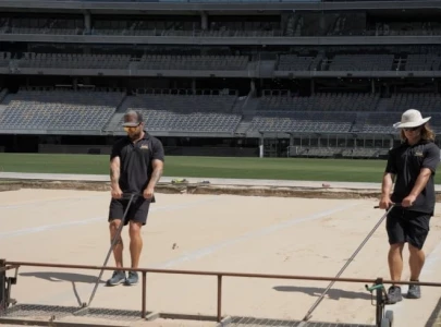 fast bouncy drop in pitch installed for pakistan australia test in perth