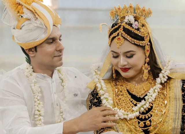 watch randeep hooda and lin laishram tie the knot in a magical meitei wedding watch randeep hooda and lin laishram tie the knot in a magical meitei wedding