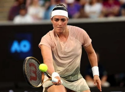 jabeur cruises into australian open