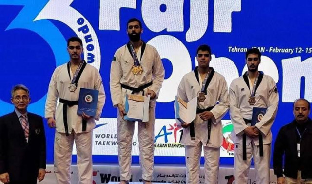 hamza saeed wins gold for pakistan at 33rd fajr open taekwondo hamza saeed wins gold for pakistan at 33rd fajr open taekwondo