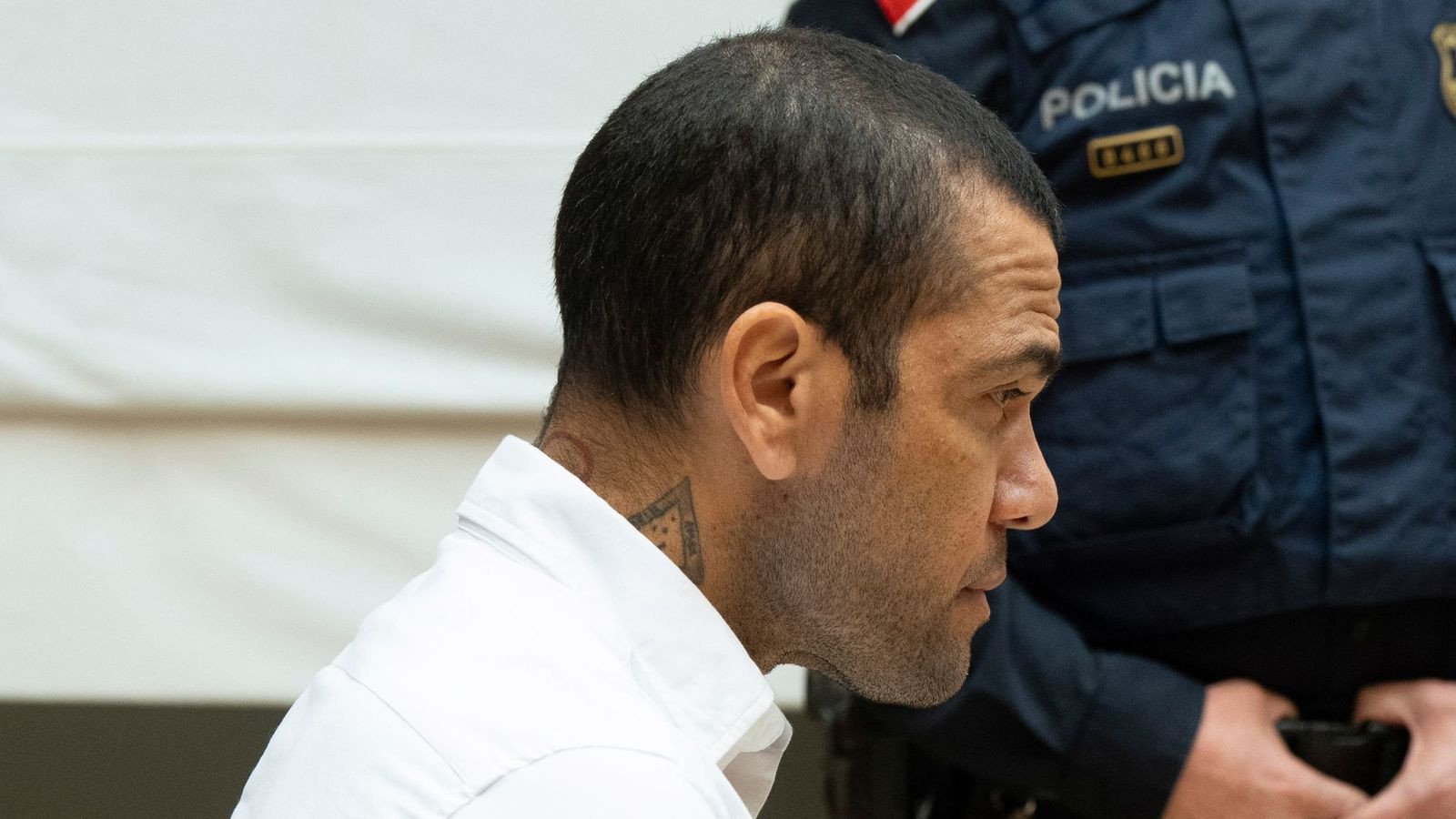Dani Alves sentenced to 4.5 years in jail for assault | The Express Tribune
