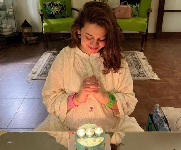 zara noor abbas hopes her miracle comes to her in happiness zara noor abbas hopes her miracle comes to her in happiness