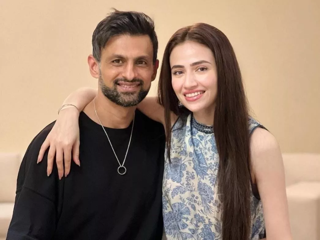 shoaib malik wishes sana javed birthday with unseen picture