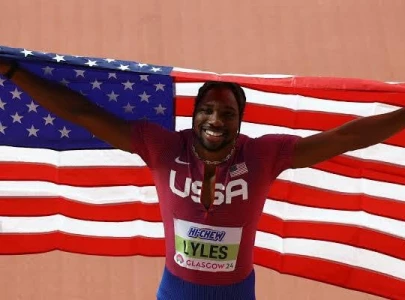 lyles wins 100 at bermuda meet with wind aided 9 96 effort lyles wins 100 at bermuda meet with wind aided 9 96 effort