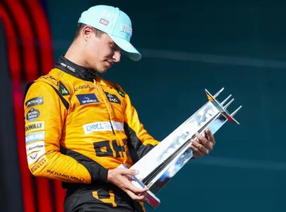 mclaren s norris wins miami grand prix for maiden f1 win