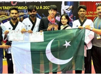 pakistan grabs bronze medal in asian taekwondo championship