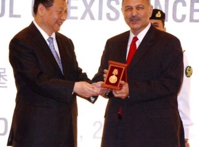 senator mushahid hussain praises china for leading alternative global order