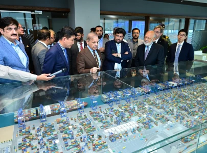 pm shehbaz tours karachi s hutchison port south asia terminal during one day visit pm shehbaz tours karachi s hutchison port south asia terminal during one day visit