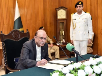 president zardari reaffirms equal rights for minorities