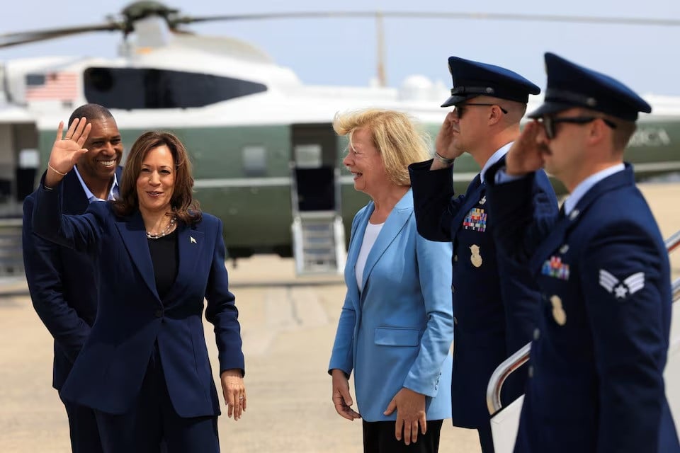 us vice president kamala harris waves before boarding air force two as she departs on campaign travel to milwaukee wisconsin from maryland us on july 23 2024 photo reuters