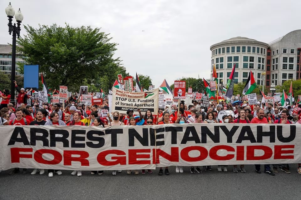 pro palestinian demonstrators protest on the day of israeli prime minister benjamin netanyahu s address to a joint meeting of the us congress on capitol hill in washington us on july 24 2024 photo reuters