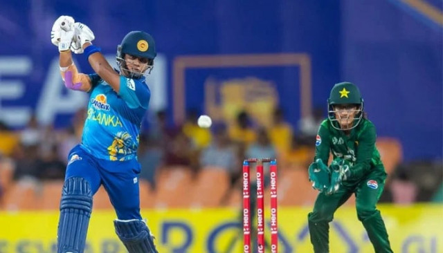 women s t20 asia cup sri lanka clinches dramatic victory over pakistan to reach final against india
