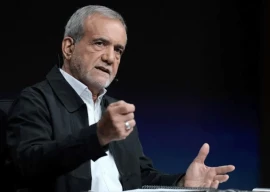 iranian president welcomes new lebanese counterpart vows to defeat israel together