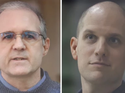 evan gershkovich paul whelan freed by russia in biggest east west prisoner swap since cold war