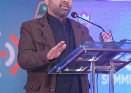 bill bill pakistan singer aun ali khosa whisked away from lahore