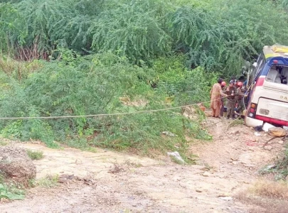 25 injured as passenger coach falls into ditch 25 injured as passenger coach falls into ditch