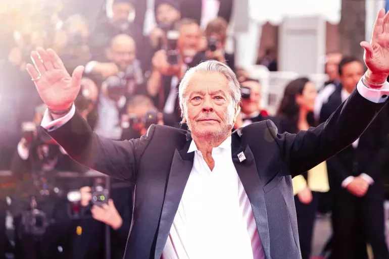 alain delon france s iconic screen seducer dies at 88 alain delon france s iconic screen seducer dies at 88