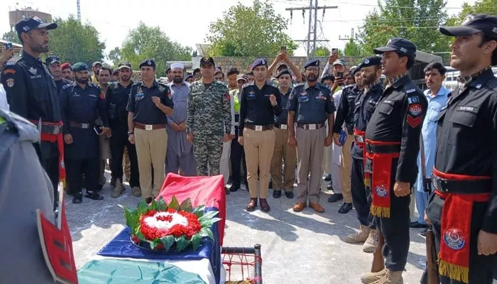 funeral prayer offered for policeman martyred in kurram attack on august 25 2024 courtesy geo funeral prayer offered for policeman martyred in kurram attack on august 25 2024 courtesy geo