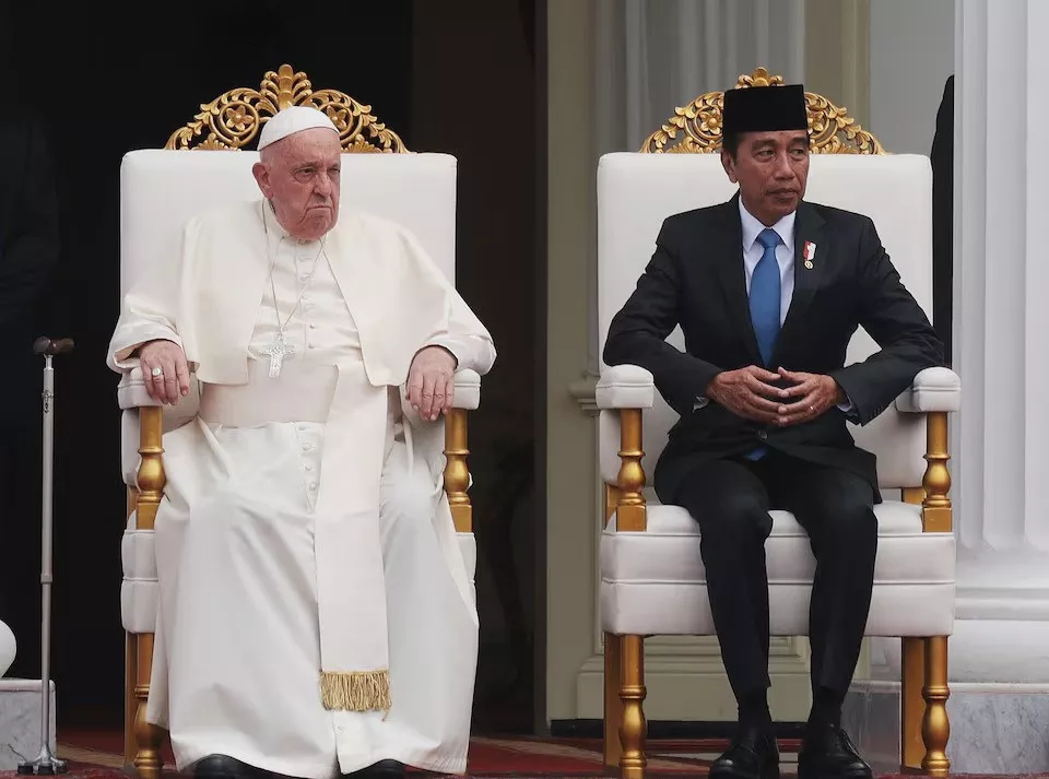 pope francis urges indonesian leaders to combat religious extremism pope francis urges indonesian leaders to combat religious extremism