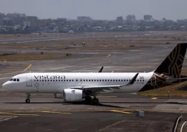 india s vistara airlines flight makes emergency landing in turkey after bomb threat