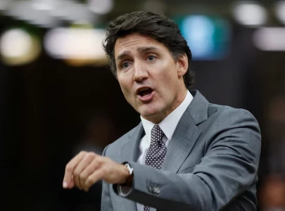 trudeau resigns as liberal party leader stays on as pm until successor chosen