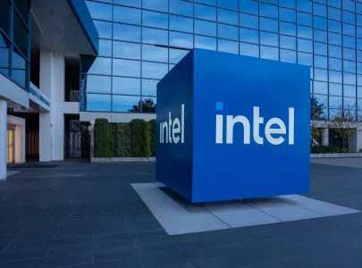 intel stock jumps on potential 5b investment from apollo