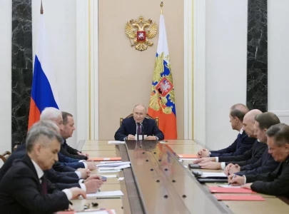 putin warns russia may use nuclear weapons if attacked cites threat of joint strikes putin warns russia may use nuclear weapons if attacked cites threat of joint strikes