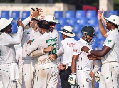 south africa crush bangladesh by an innings and 273 runs to sweep series