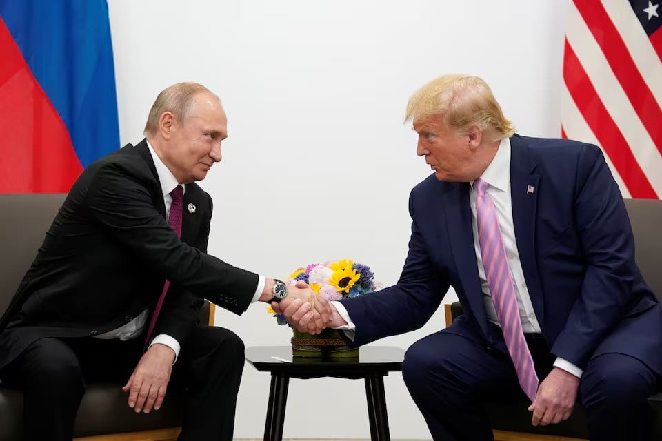 russia s president vladimir putin and us president donald trump shake hands during a bilateral meeting at the g20 leaders summit in osaka japan june 28 2019 photo reuters