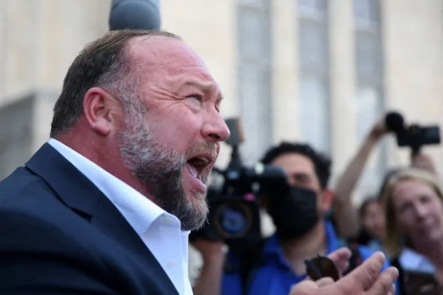 the southern poverty law center describes alex jones as one of the most prolific and influential conspiracy theorists in contemporary america photo reuters the southern poverty law center describes alex jones as one of the most prolific and influential conspiracy theorists in contemporary america photo reuters