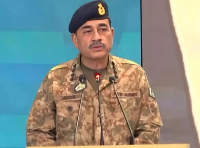 coas calls for accountability of those who made claims about pakistan s default