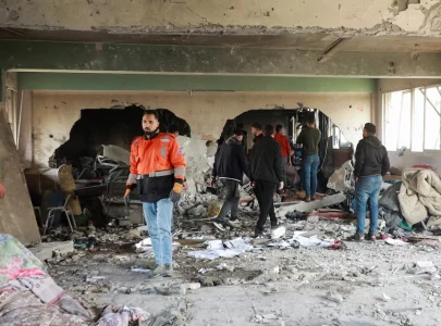 hamas tells groups to identify hostages they hold