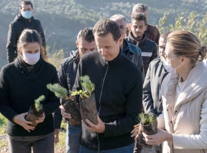 bashar al assad granted asylum in russia reports russian media