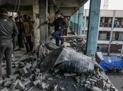 israeli air strikes kill over 50 in gaza s main city reports civil defence agency israeli air strikes kill over 50 in gaza s main city reports civil defence agency