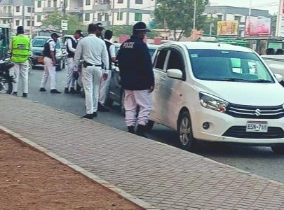 sindh rolls out new traffic penalties and demerit point system sindh rolls out new traffic penalties and demerit point system