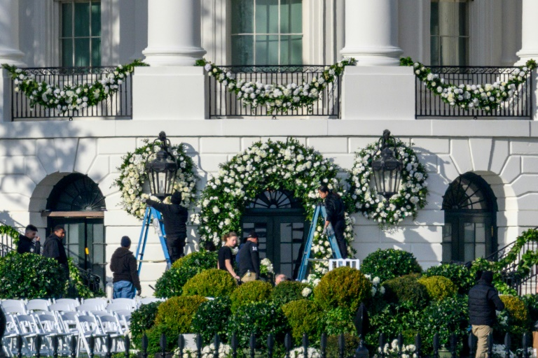 Photo of White House hosts wedding as Biden granddaughter gets hitched