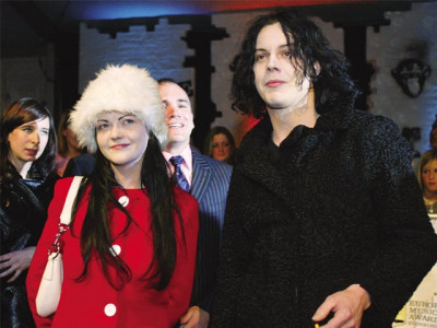 white stripes announce the end of the road white stripes announce the end of the road