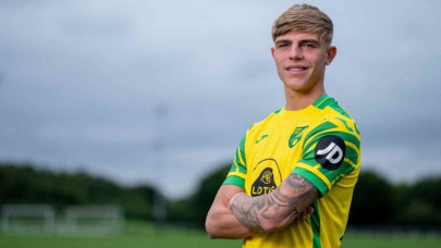 man utd defender williams joins norwich on loan man utd defender williams joins norwich on loan