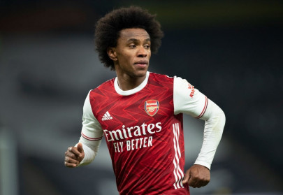 arsenal s willian latest to suffer online racial abuse arsenal s willian latest to suffer online racial abuse
