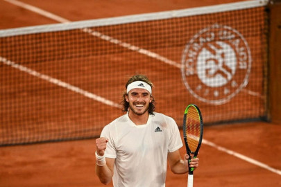 tsitsipas wimbledon hero who nearly died