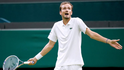 wimbledon to ban russian and belarus players report wimbledon to ban russian and belarus players report
