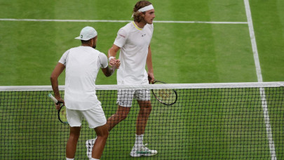 kyrgios has evil side says tsitsipas kyrgios has evil side says tsitsipas