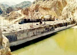 winder dam to be completed next year