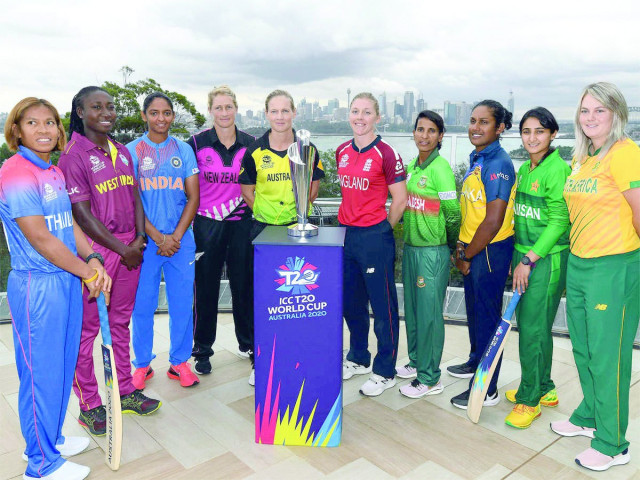 pak women s team gear up for icc t20 wc