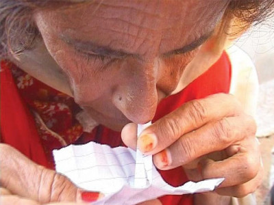 pushed to the limit women and children using heroin