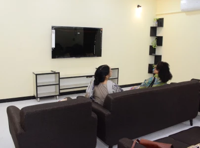 a niche for presswomen long overdue