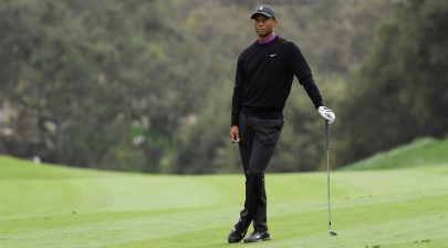 tiger s latest bid for pga tour record once again out of grasp