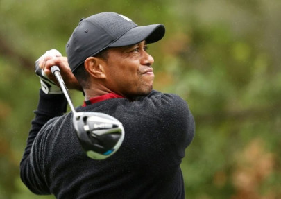 woods looks for cold remedy an asian star is born golf talking points