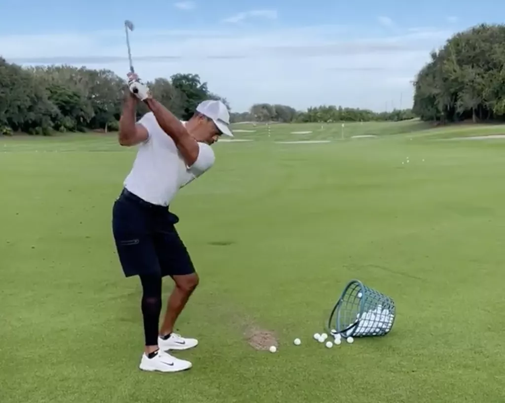 video of woods hitting balls excites golf world video of woods hitting balls excites golf world