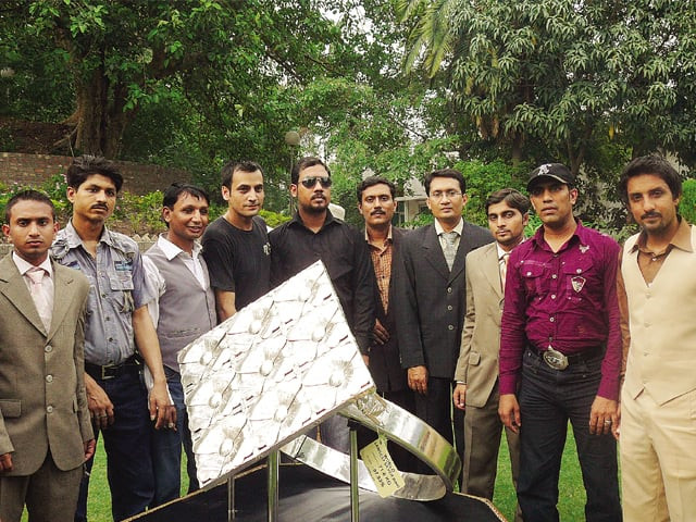 lord of the rings new jewellery record set in lahore lord of the rings new jewellery record set in lahore